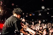 「AA= “SETAGAYA TOUR 2015 -COMPRESSOR!!!!!-”」東京・下北沢GARDEN公演の様子。(撮影:浜野カズシ)