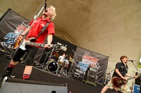 HOTSQUALL（撮影：半田安政[Showcase]）