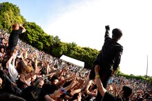 ROTTENGRAFFTY（撮影：半田安政[Showcase]）