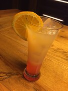 「MANNISH BOYS『曲がれない』ダイニング」で販売される「SWEET LITTLE MOON CHILD」。