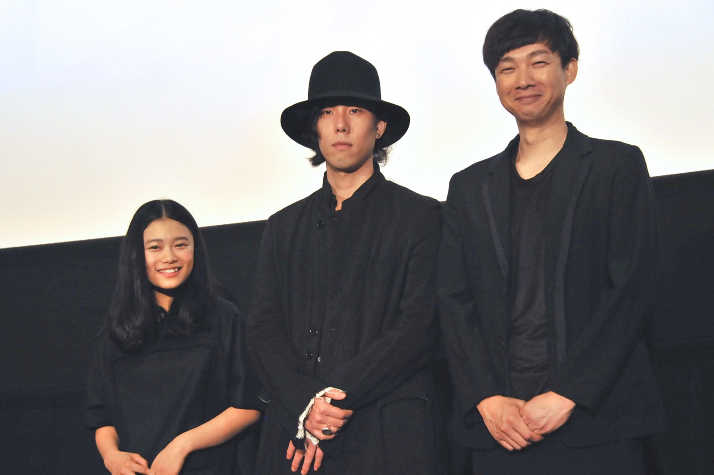 左から杉咲花、野田洋次郎、松永大司。