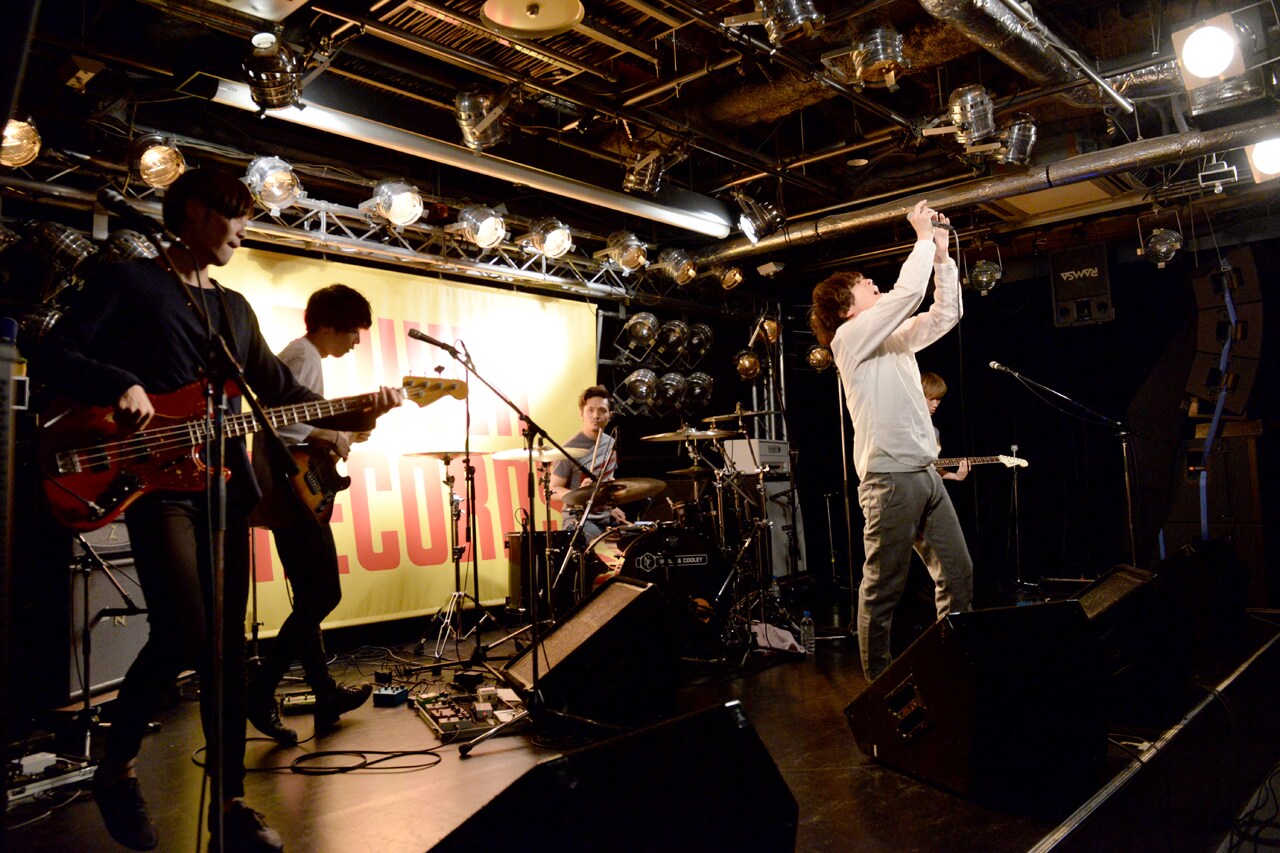 GOOD ON THE REEL「七曜になれなかった王様」リリース記念ミニライブ タワーレコード渋谷店B1F CUTUP STUDIO講演の様子。