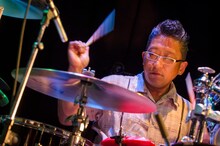 田森篤哉（Dr）（撮影：平川啓子）