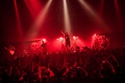 本日6月7日に東京・新木場STUDIO COASTにて開催、「SCREAM OUT FEST 2015」でのHER NAME IN BLOODの様子。（Photo by Takashi Taka Konuma）