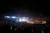 「AKB48 41stシングル 選抜総選挙～順位予想不可能、大荒れの一夜～」第1部コンサートの様子。 (c)AKS