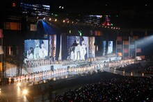「AKB48 41stシングル 選抜総選挙～順位予想不可能、大荒れの一夜～」第1部コンサートの様子。 (c)AKS
