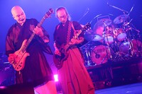 人間椅子（撮影：柴田恵理）