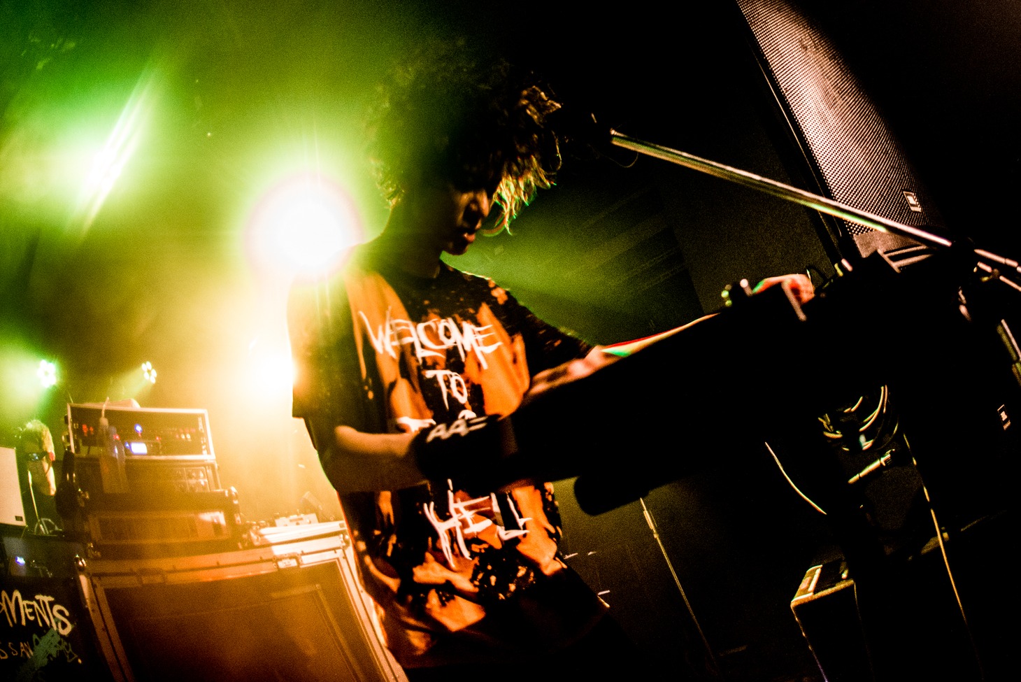 「AA= “SETAGAYA TOUR 2015 -COMPRESSOR!!!!!-”」東京・新代田FEVER公演の様子。（撮影：浜野カズシ）