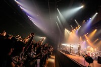 GRAPEVINE「GRAPEVINE tour2015」ファイナル公演の様子。（Photo by TAKU FUJII）