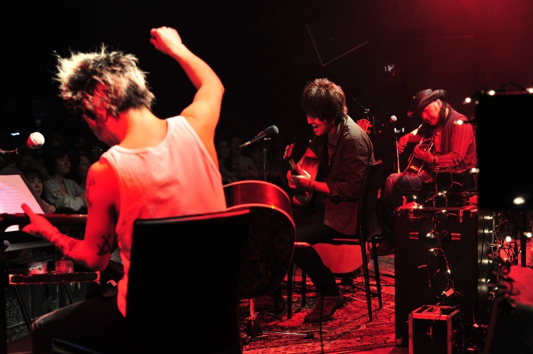 6月5日に東京・渋谷duo MUSIC EXCHANGEで行われたDessert Flame Frequencyライブの様子。（Photo by MASA）