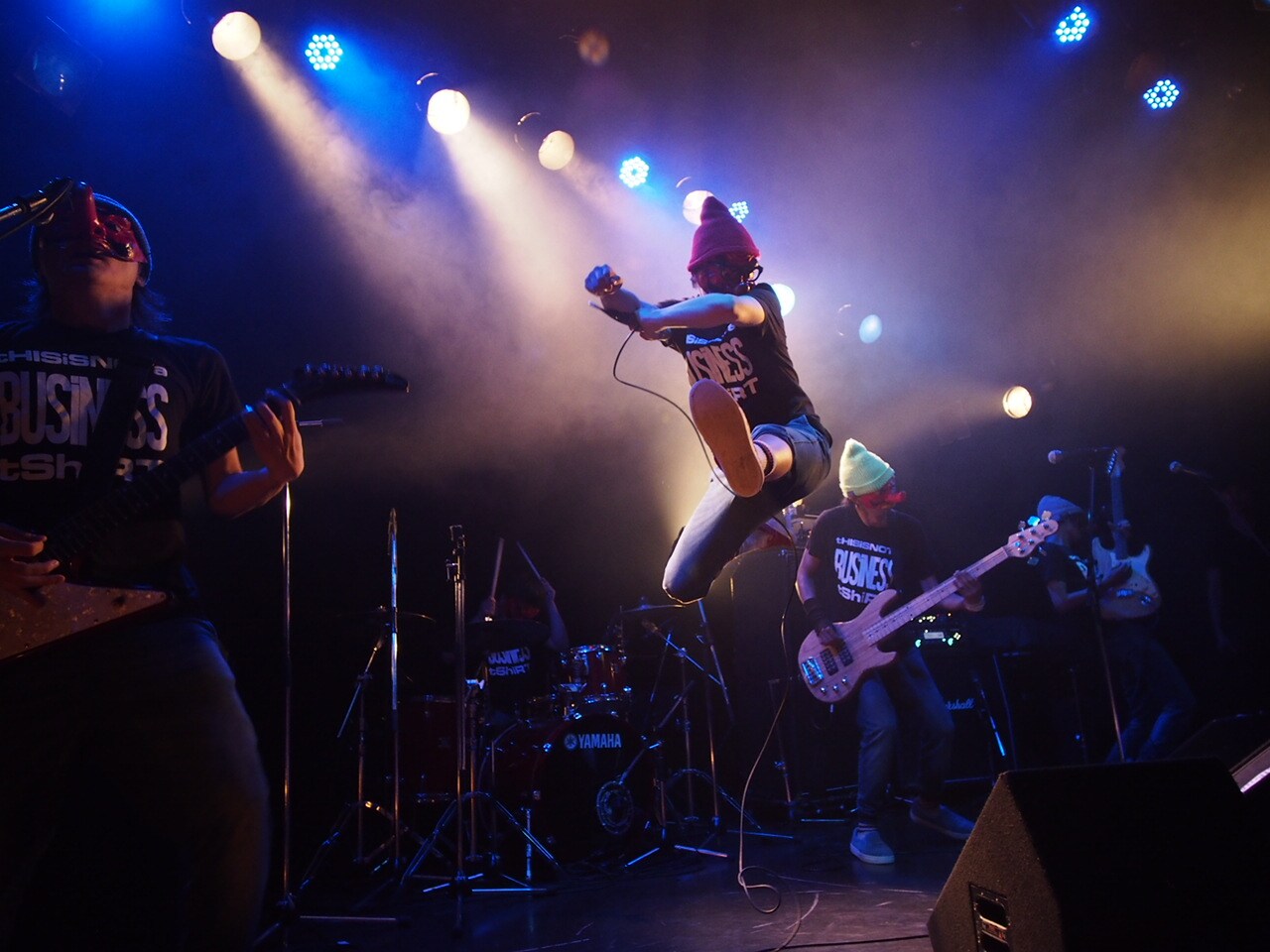 天狗バンド、ツアーファイナルで飛ばし過ぎ「Zeppワンマンやるぞ」