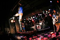 キノコホテル「サロン・ド・キノコ～やさぐれ姐御伝説」最終公演の様子。（撮影：にしゆきみ）