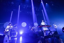 ねごと「ねごと presents『お口ポカーン?! 初の全国ワンマンツアー2015 ～VISIONは続くよどこまでも♪～』」東京・Zepp DiverCity TOKYO公演の様子。（Photo by AZUSA TAKADA）