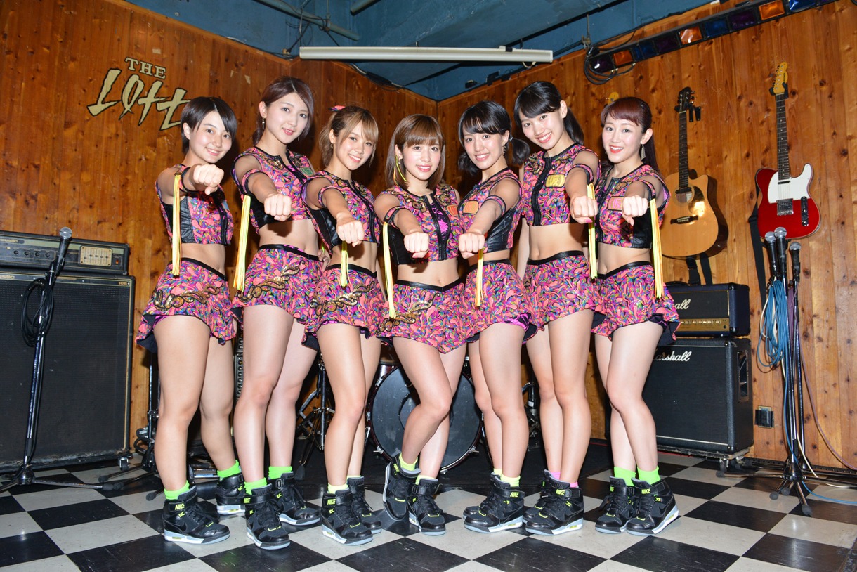 本日6月9日開催、東京・新宿LOFT「アップアップガールズ（仮）新宿LOFT“ロックの日”決戦」でのアップアップガールズ（仮）。