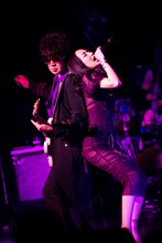 「MIKA NAKASHIMA CONCERT TOUR 2015 "THE BEST"～DEARS＆TEARS～」6月9日公演の様子。（撮影：葛西龍）