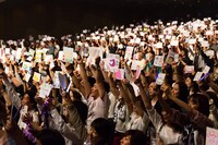 「MIKA NAKASHIMA CONCERT TOUR 2015 "THE BEST"～DEARS＆TEARS～」6月9日公演の様子。（撮影：葛西龍）