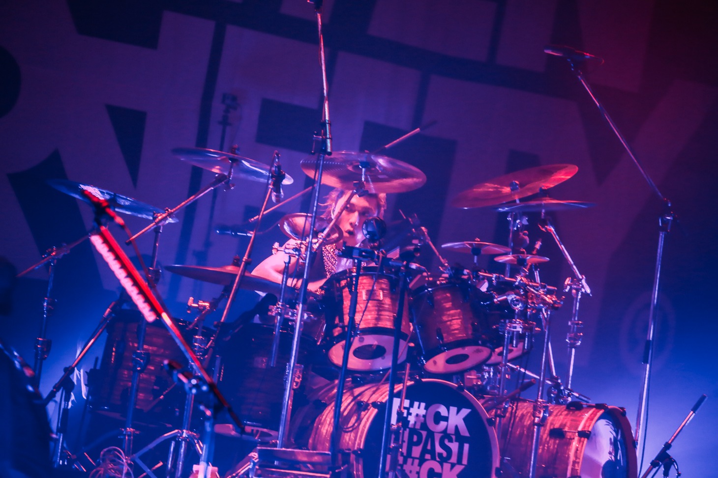 SATOち（Dr / ムック）（撮影：西槇太一）