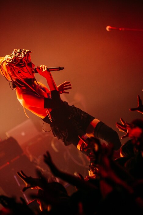 cali≠gari（撮影：西槇太一）