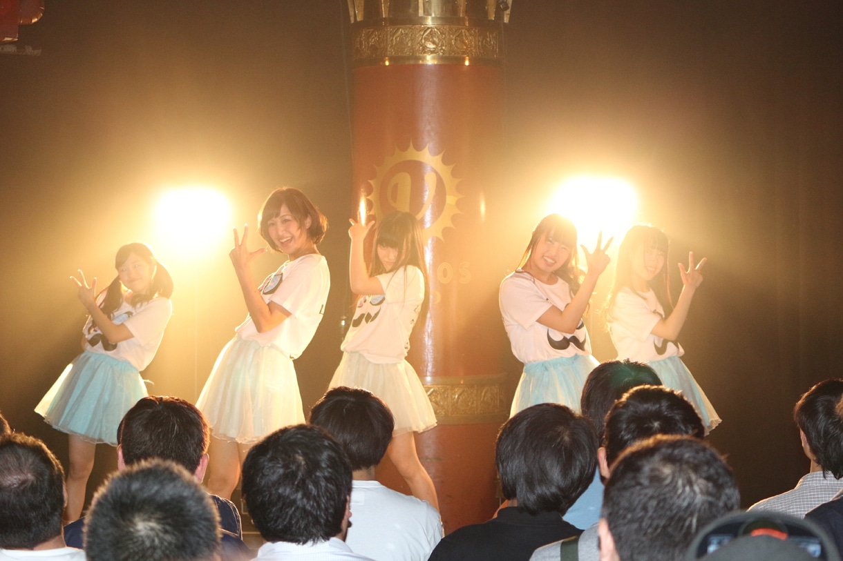 「LinQモノマネ道場から破りサーキット」の様子。 （写真提供：ジョブ・ネット）