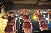 「アップアップガールズ（仮）新宿LOFT“ロックの日”決戦」の様子。