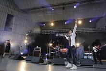 WHITE ASH（写真提供：J-WAVE）