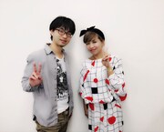 左から山本靖貴監督、MINMI。