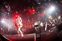 「A.Y.M. ROCKS～MUTOな夜～」の様子。（撮影：笹森健一）