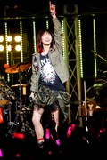 LiSA「LiVE is Smile Always～Launcher～」Zepp Tokyo公演の様子。（Photo by hajime kamiiisaka）