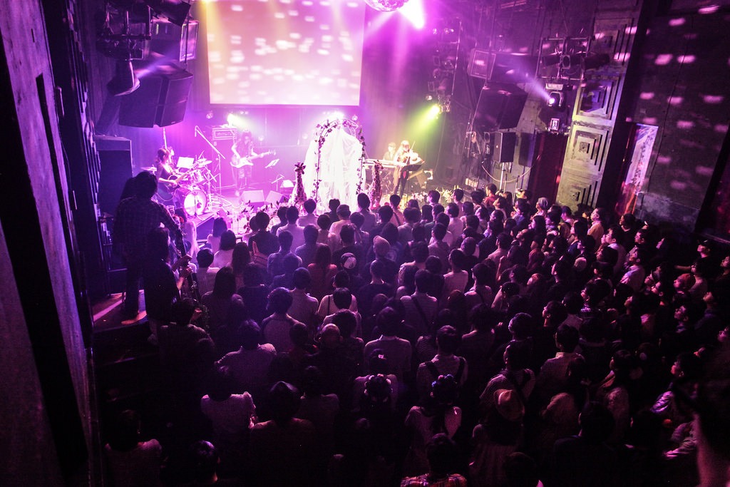東京・clubasia公演の様子。（撮影：ellenote photography）