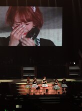 「9→10（キュート）周年記念℃-uteコンサートツアー2015春～The Future Departure～」神奈川・横浜アリーナ公演の様子。（提供：アップフロントグループ）