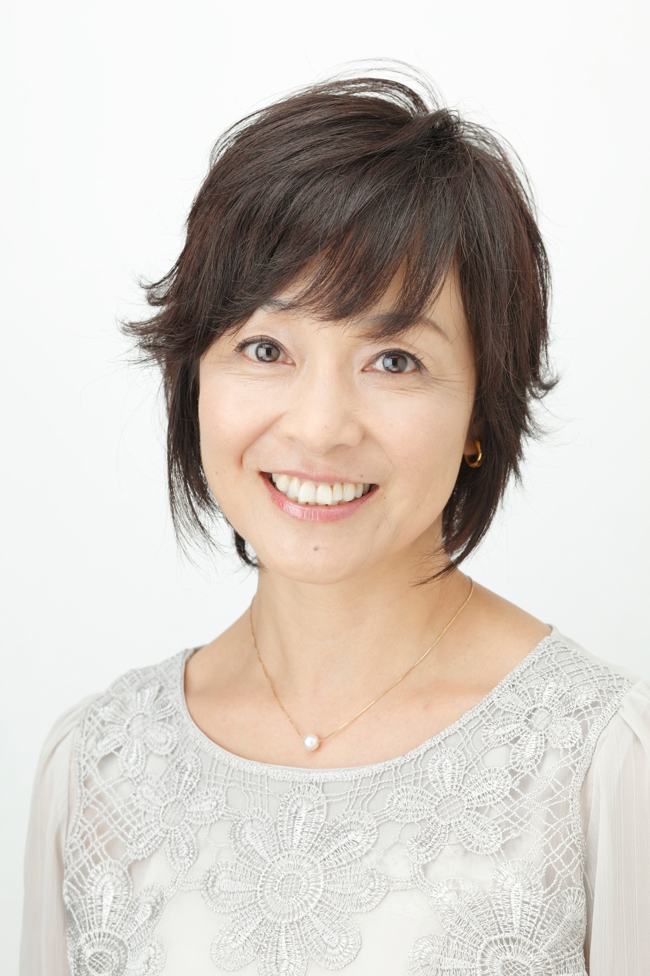 日高のり子
