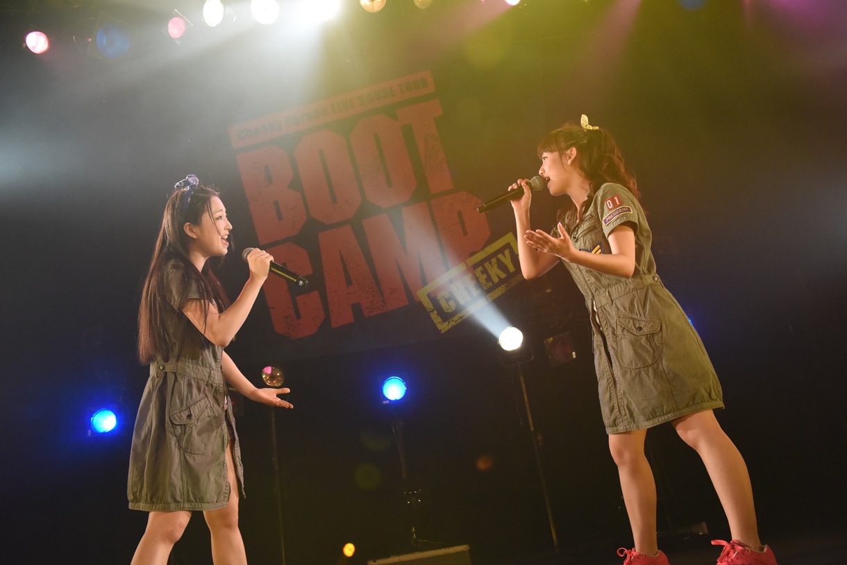 「Cheeky Parade LIVE HOUSE TOUR2015 ～Cheeky Boot Camp～」ライブの様子。