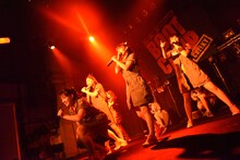 「Cheeky Parade LIVE HOUSE TOUR2015 ～Cheeky Boot Camp～」ライブの様子。