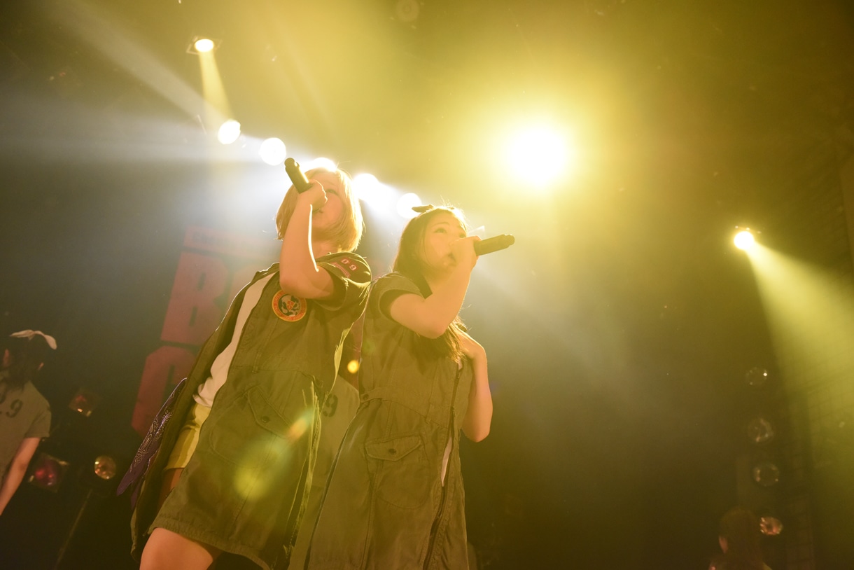 「Cheeky Parade LIVE HOUSE TOUR2015 ～Cheeky Boot Camp～」ライブの様子。