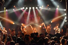 「Cheeky Parade LIVE HOUSE TOUR2015 ～Cheeky Boot Camp～」ライブの様子。