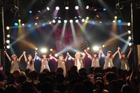「Cheeky Parade LIVE HOUSE TOUR2015 ～Cheeky Boot Camp～」ライブの様子。