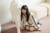 今週の人気画像5位は「市川美織、秋冬もkeisuke kanda発表会モデル継続」より、「keisuke kanda」2015A/Wコレクションを着用した市川美織（NMB48）。