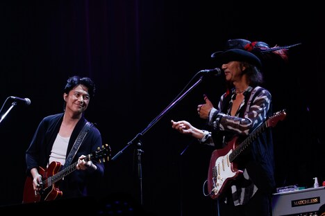 福山雅治とChar。（撮影：ほりたよしか）