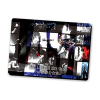 DVDに数量限定で封入されるマウスパッド。