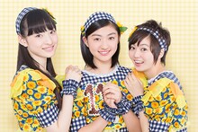 音楽ナタリーPower Pushでは私立恵比寿中学のニューシングル「夏だぜジョニー」の発売を記念して、メンバーの松野莉奈、小林歌穂、安本彩花とサウンドプロデューサーRYO from ORANGE RANGE＆シライシ紗トリのインタビューを公開中。