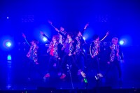 超特急（撮影：米山三郎［SignaL］）