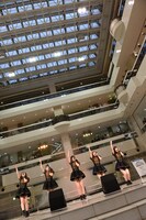 paletによる「Time to Change」発売記念イベントの様子。