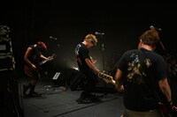 GOOD4NOTHINGのライブの様子。（撮影：瀧本“JON…”行秀）