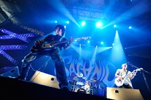 OVER ARM THROW（Photo by YUJI HONDA）