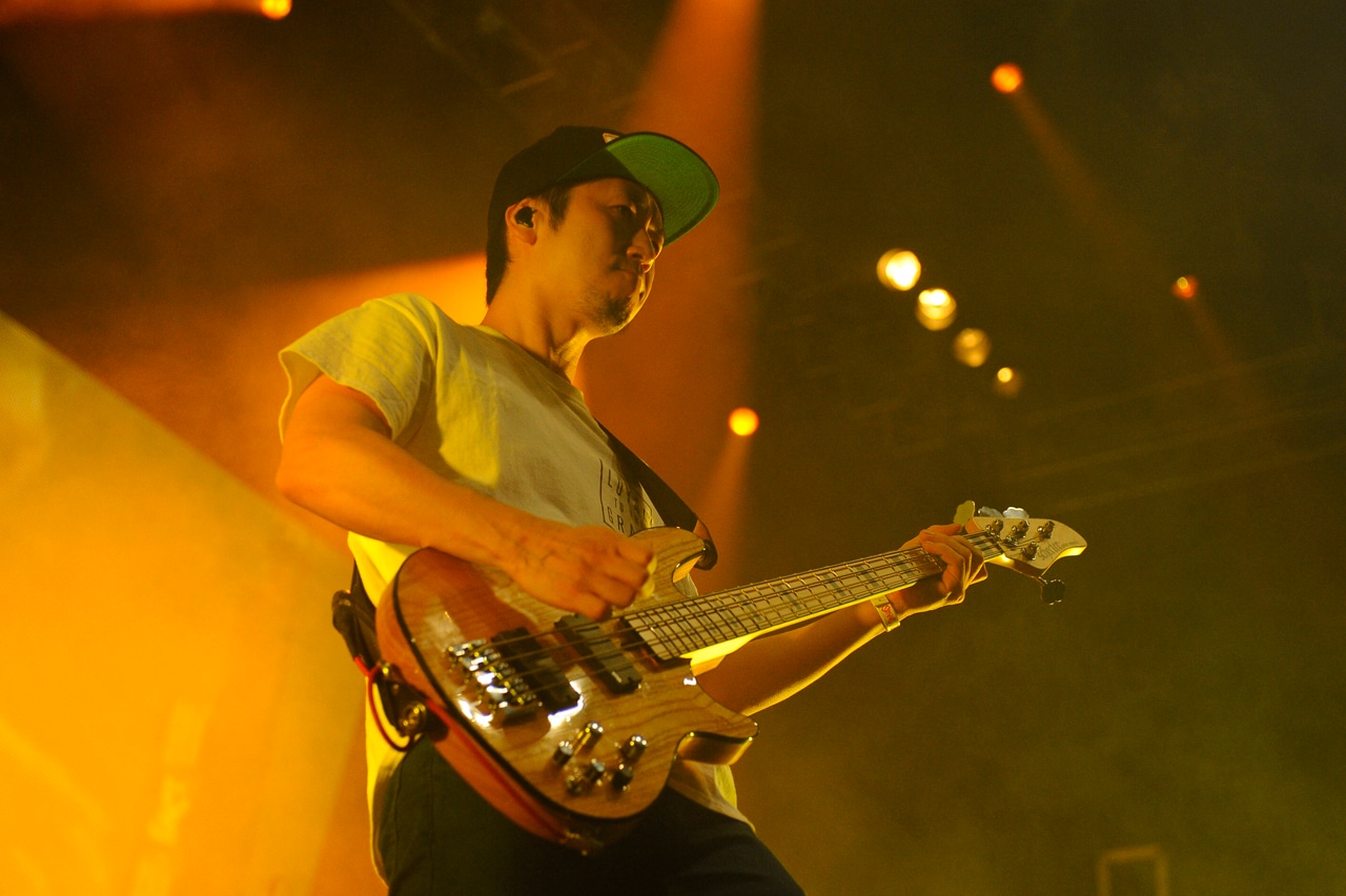 Tomohiro（B, Vo / FACT）（Photo by yuji honda） - FACT