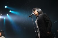 松永天馬（Vo）。（撮影：名鹿祥史）