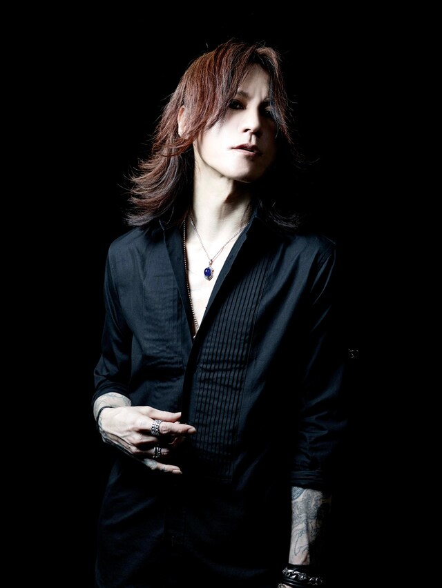 SUGIZO（LUNA SEA）