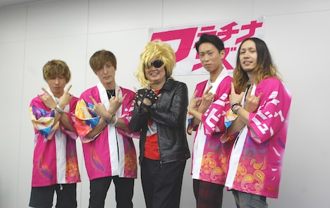 6月3日の会見の模様。（写真提供：日本クラウン）