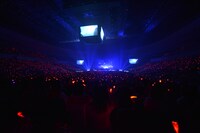 加藤ミリヤ「10th Anniversary "A MUSE" Tour 2015」神奈川・横浜アリーナ公演の様子。（Photo by cherry chill will）