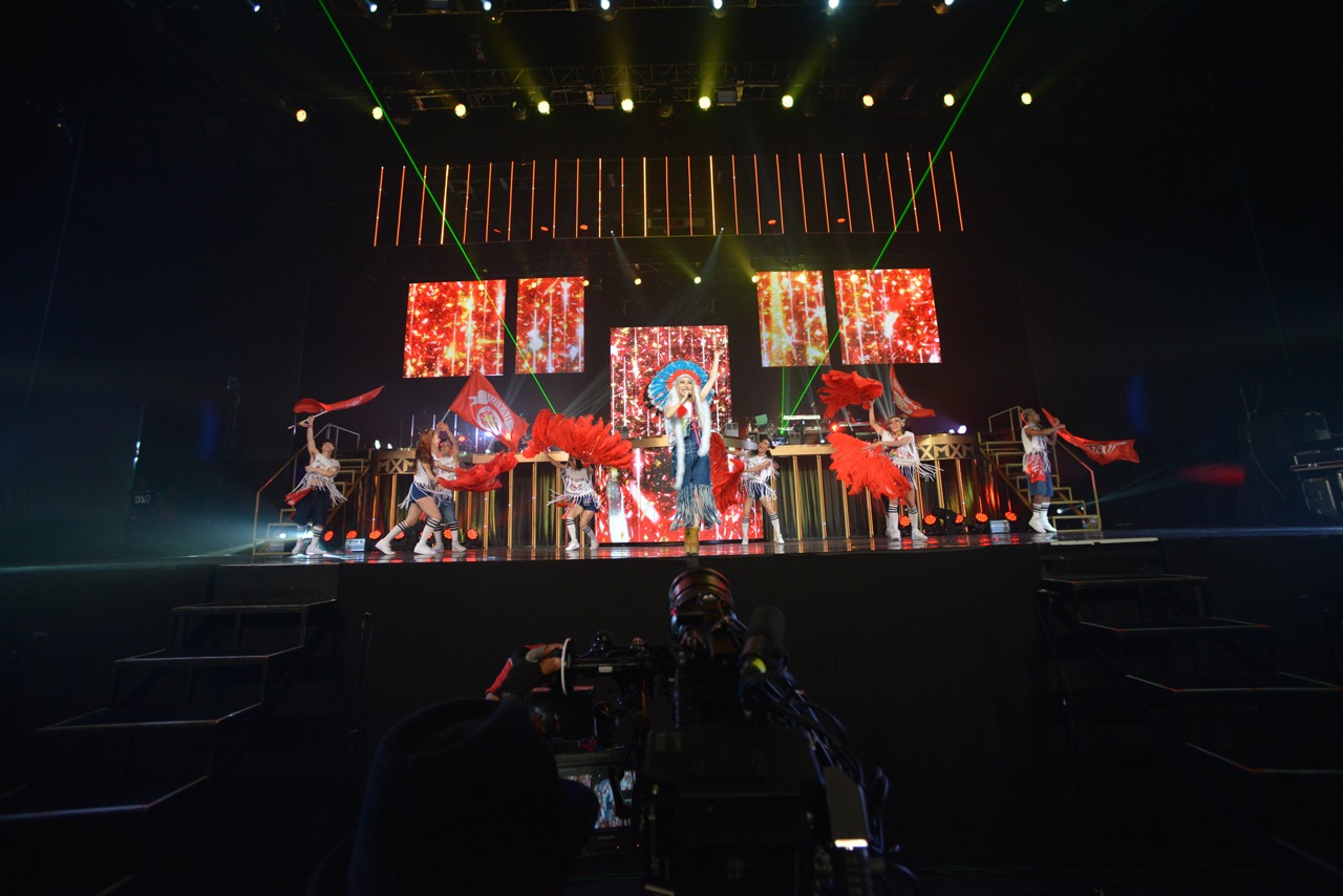 加藤ミリヤ「10th Anniversary "A MUSE" Tour 2015」神奈川・横浜アリーナ公演の様子。（Photo by cherry chill will）